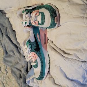 Nike air max 90 6Y= W 7.5
